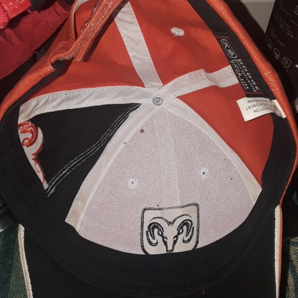 3 BallCaps - Picture 4 of 5